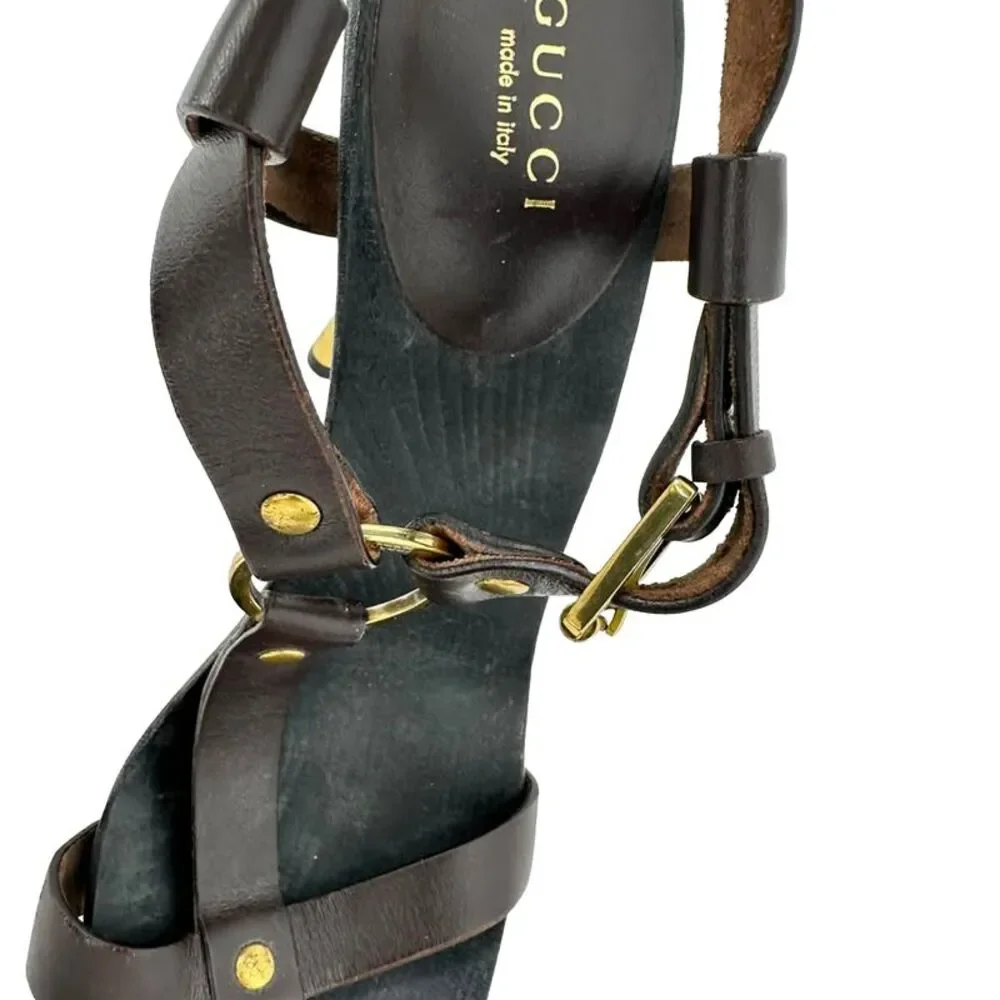 Gucci Kylie T-Strap Sandal Heels in Brown Leather